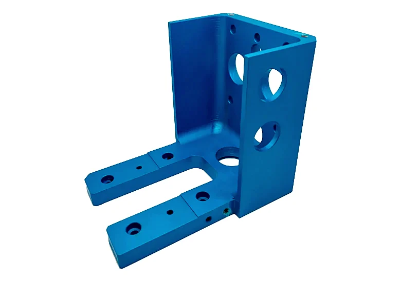 Soporte de aluminio mecanizado en CNC y anodizado en azul
